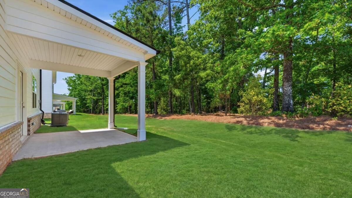 8565 Secretariat Drive Property Photo 17