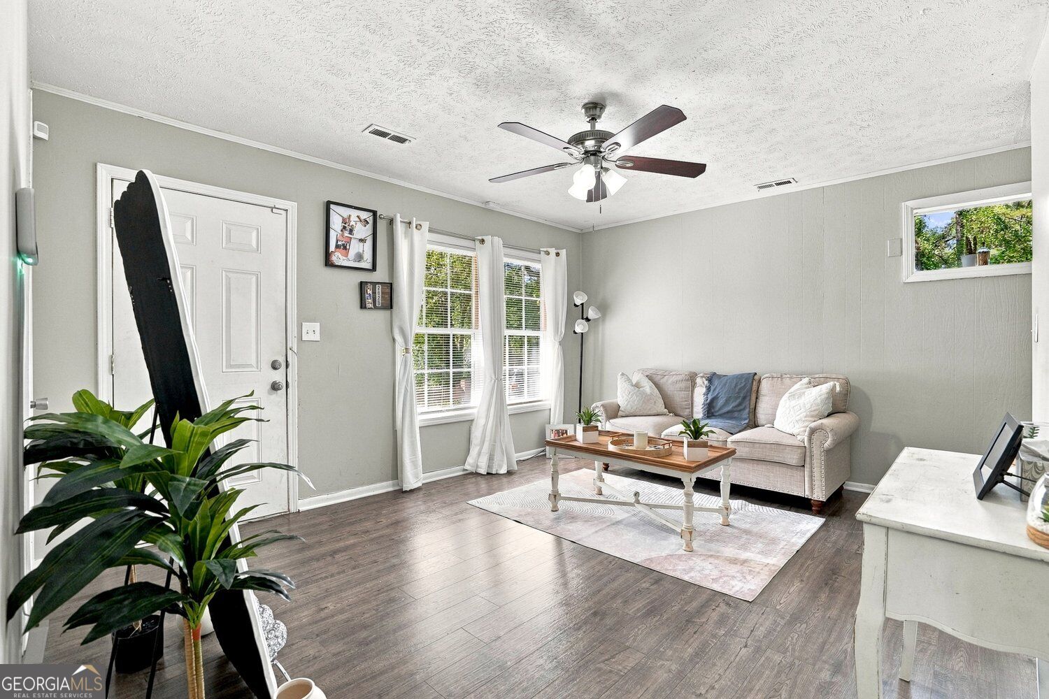 8570 Kennesaw Court Property Photo 5