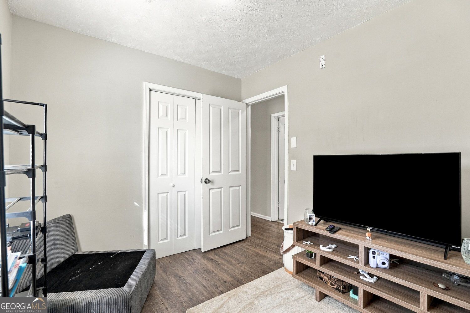 8570 Kennesaw Court Property Photo 14