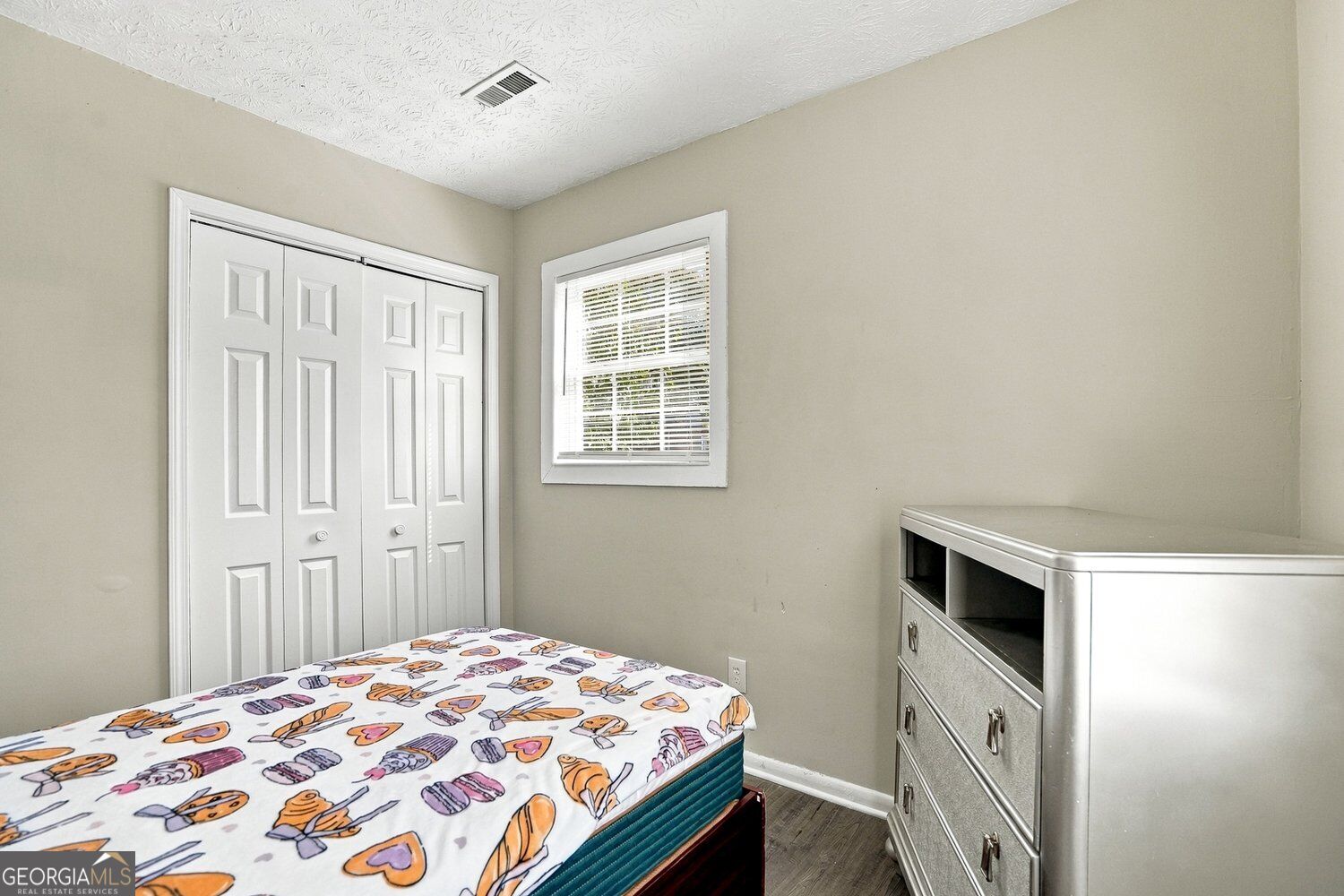 8570 Kennesaw Court Property Photo 17