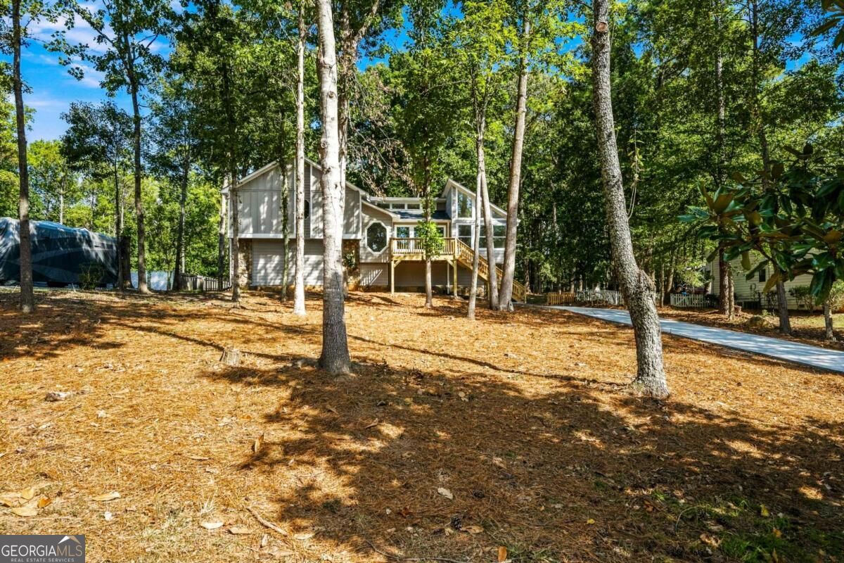 745 Cedar Creek Way Property Photo 3