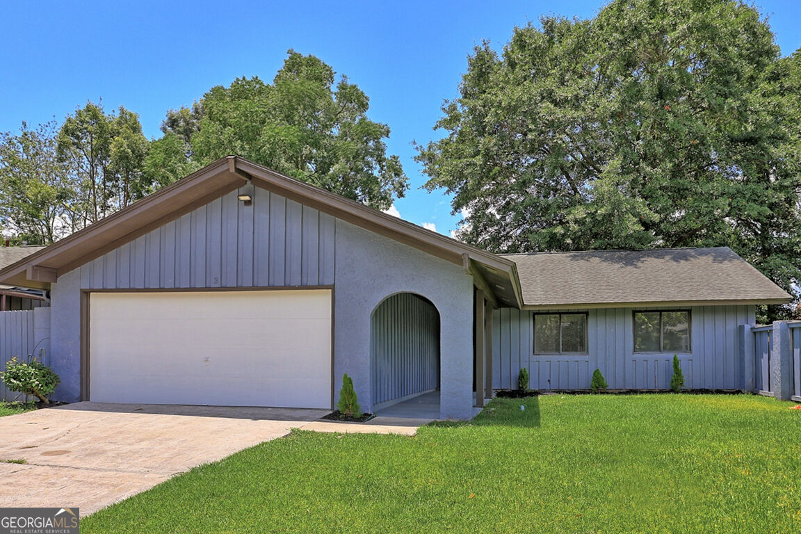 3 Marseilles Court Property Photo 1