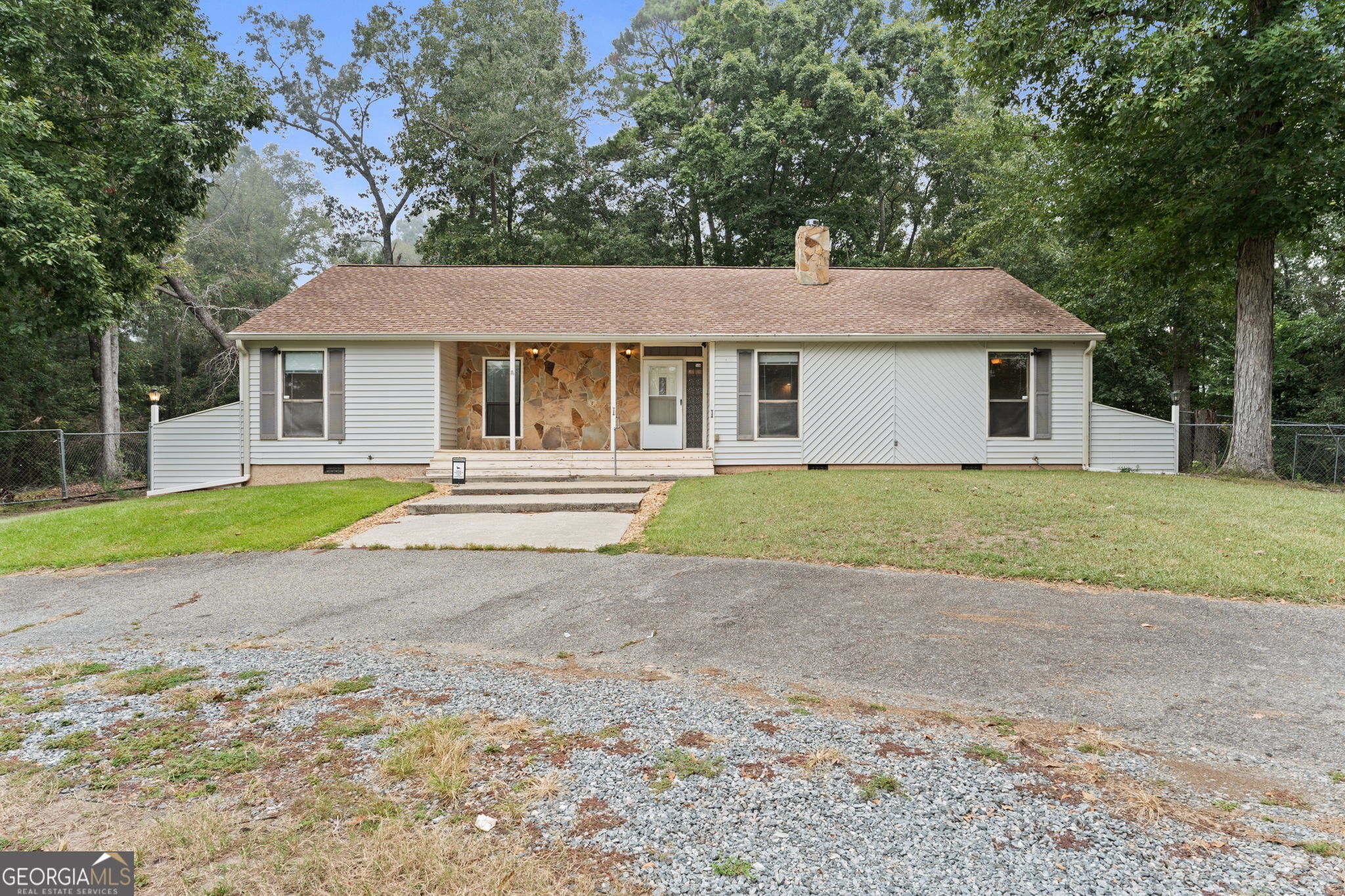 2325 Claxton Dairy Road Property Photo 1