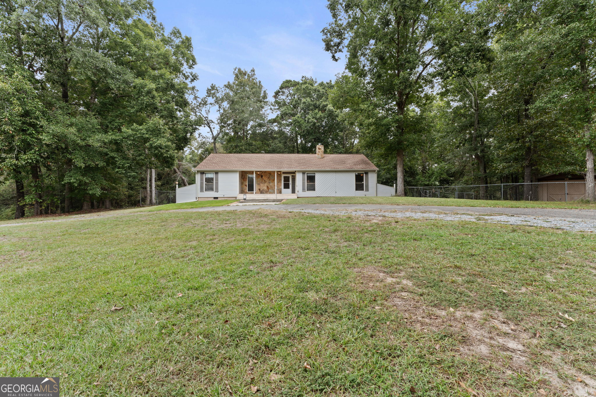 2325 Claxton Dairy Road Property Photo 3