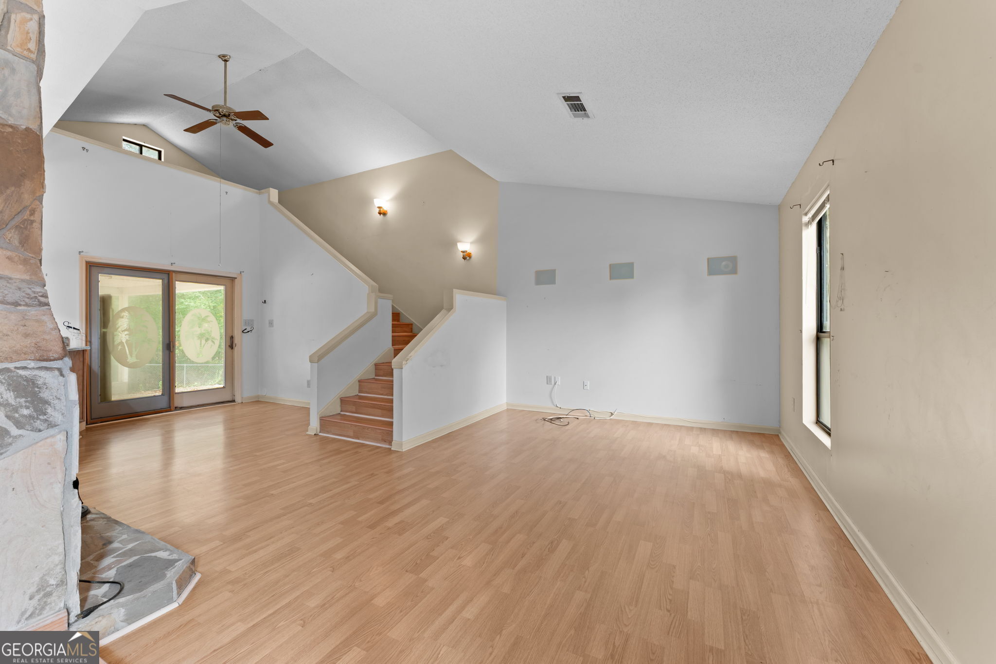 2325 Claxton Dairy Road Property Photo 9