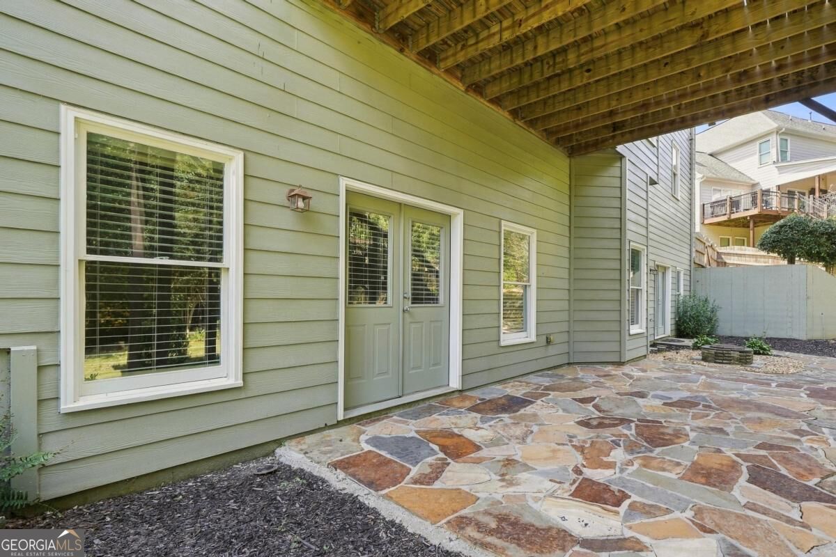 5205 Millwood Drive Property Photo 7