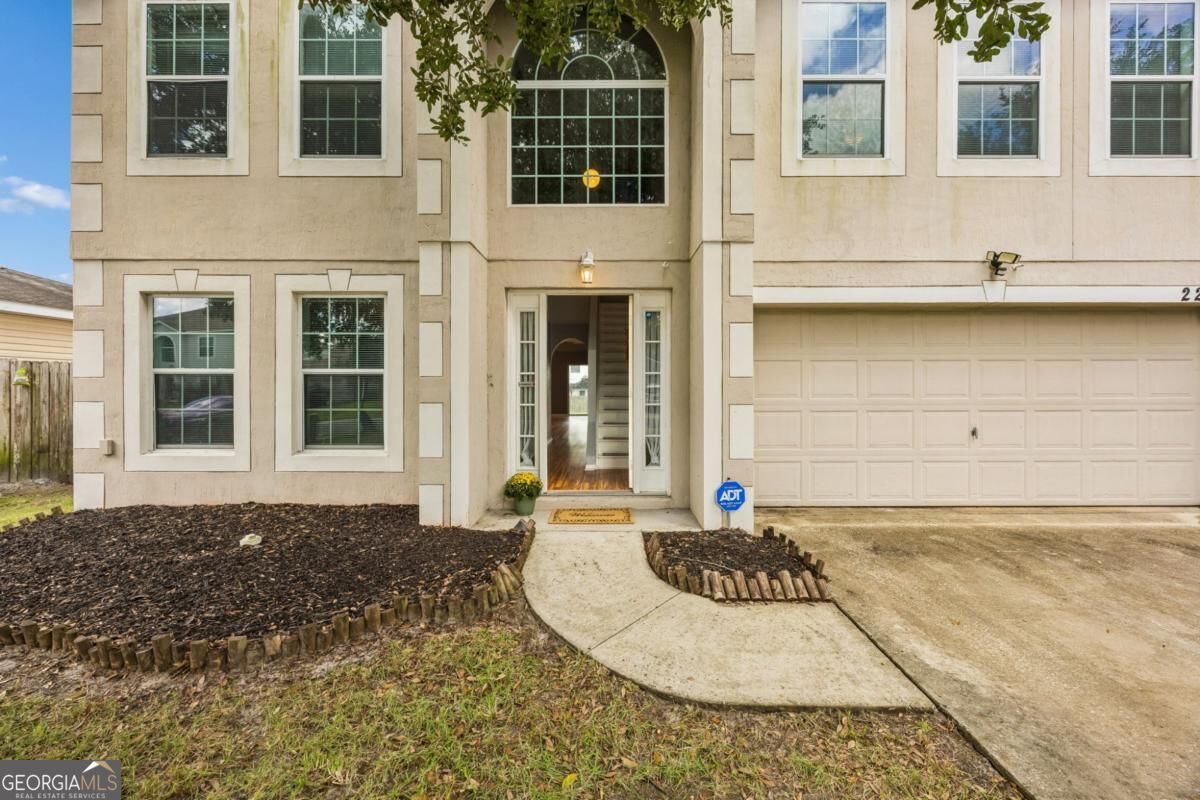 224 Pine Bluff Drive Property Photo 5