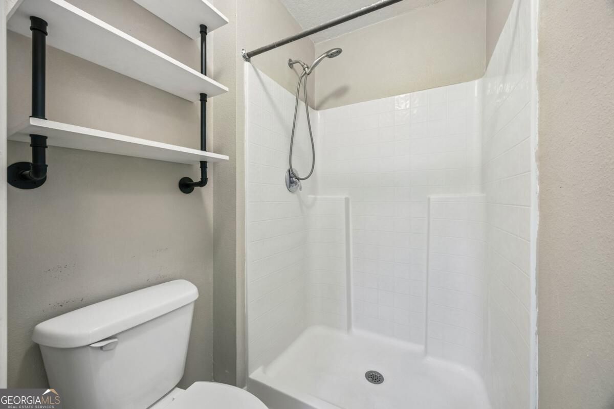 224 Pine Bluff Drive Property Photo 40