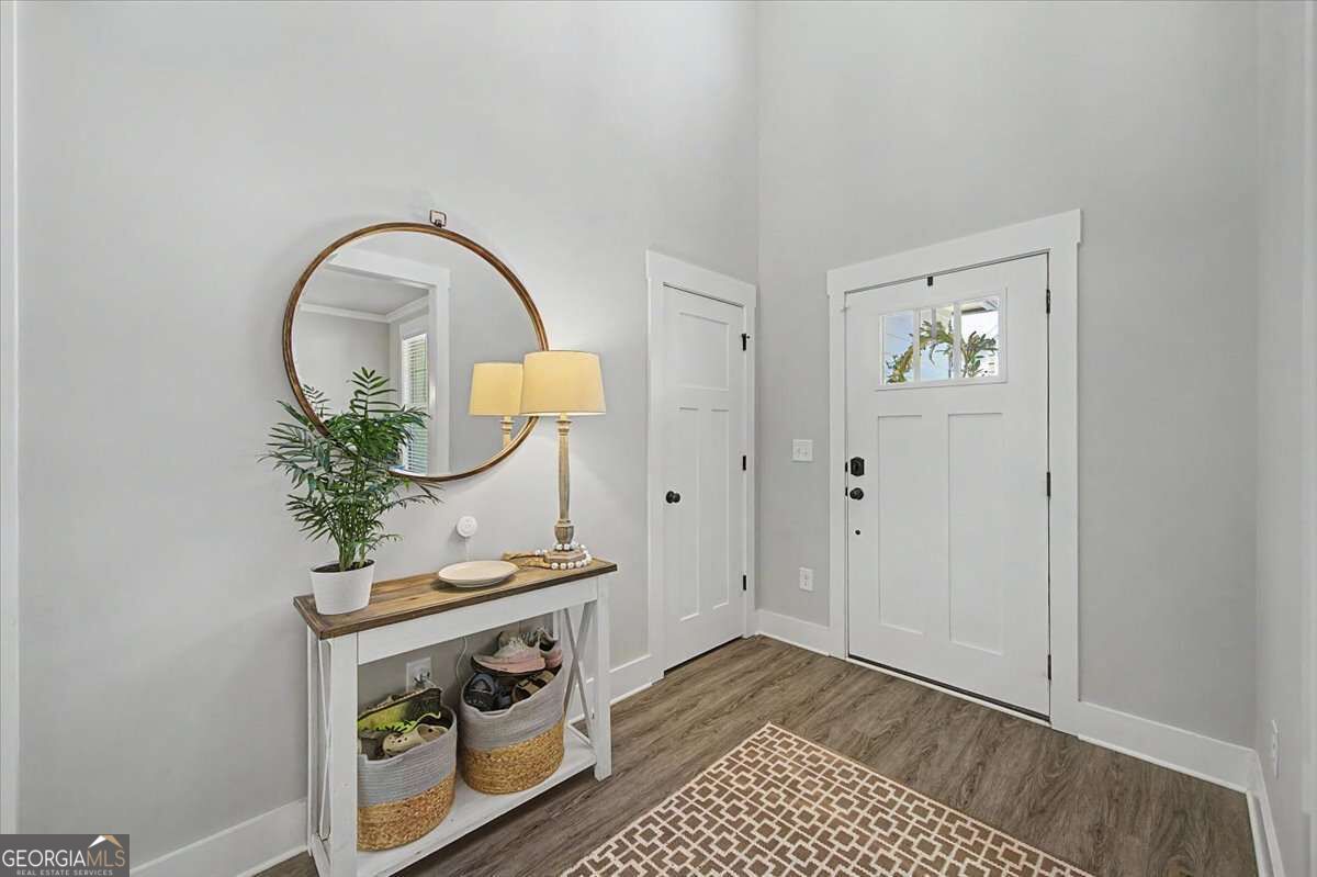 467 Longwood Place Property Photo 6