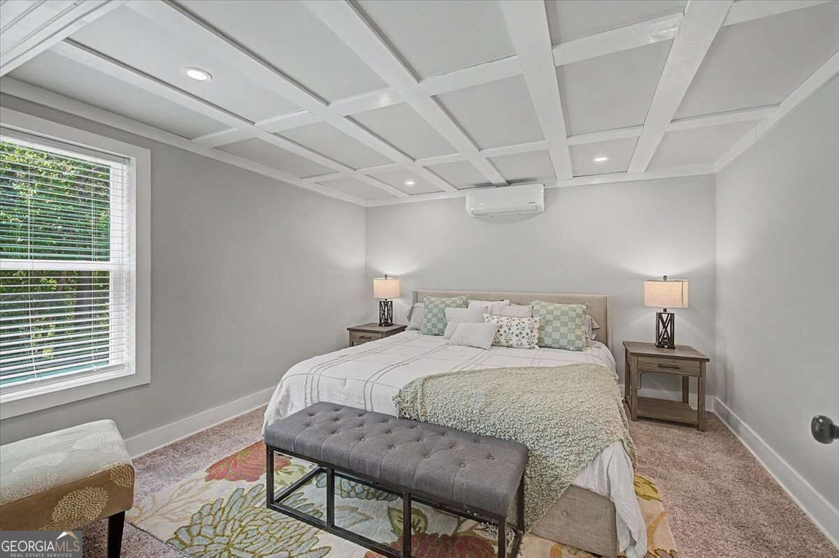 467 Longwood Place Property Photo 32