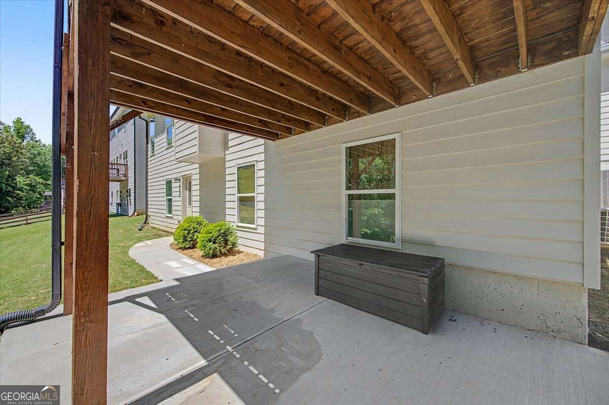 467 Longwood Place Property Photo 37