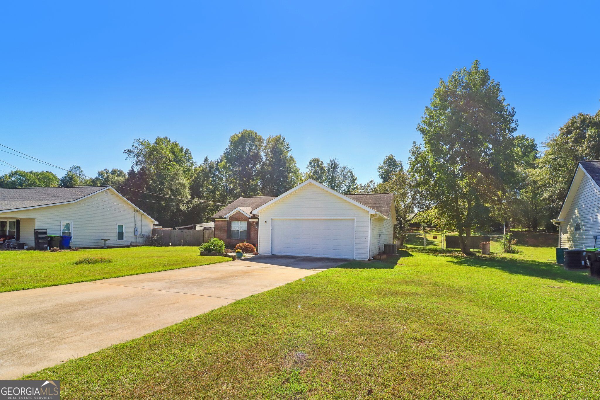 22 Canterbury Drive Property Photo 2
