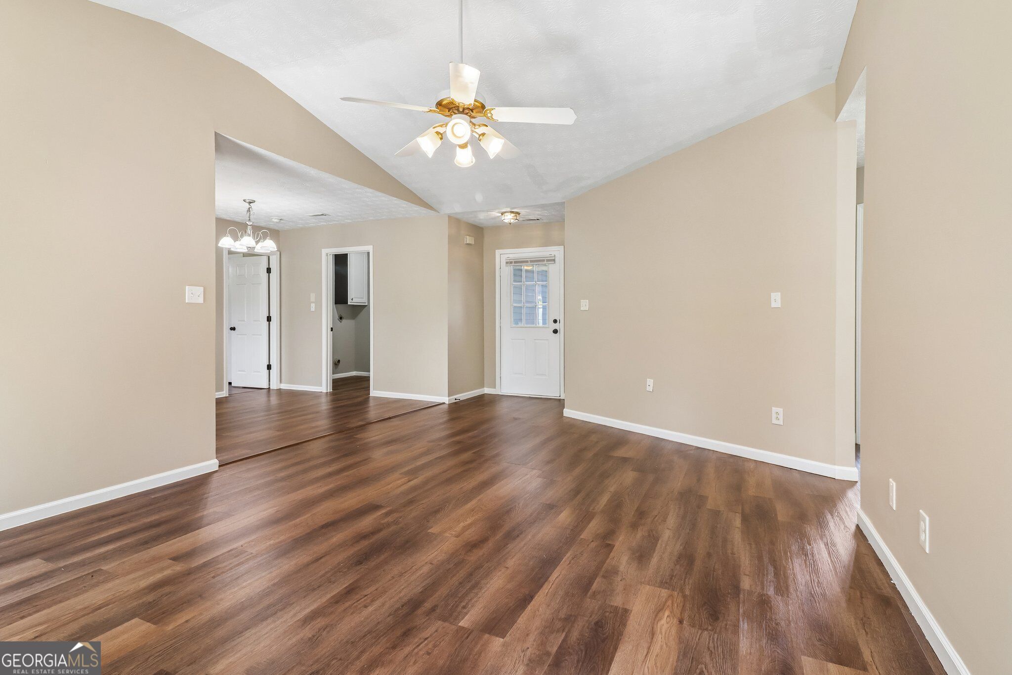 22 Canterbury Drive Property Photo 11