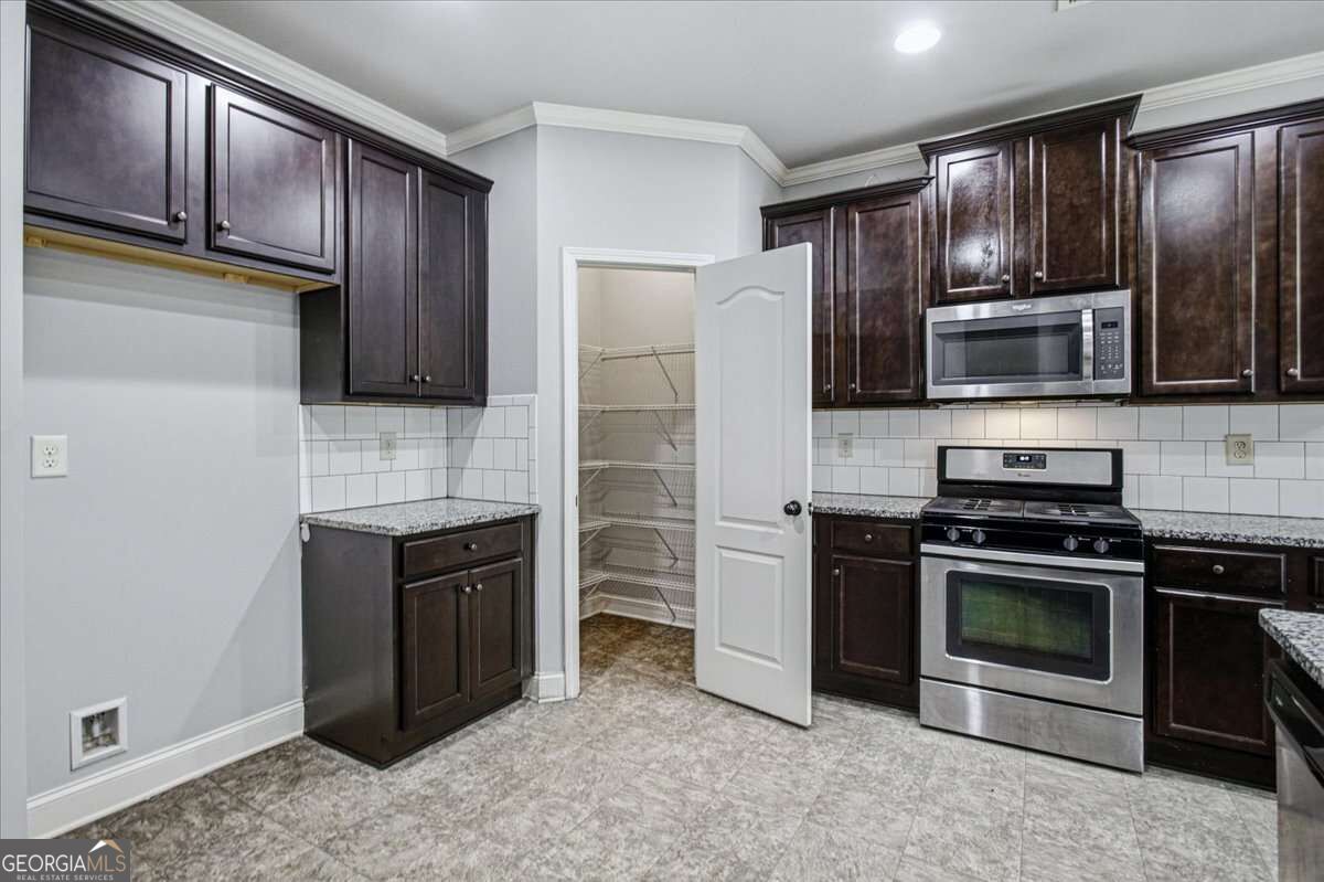 180 Pebblefield Trace Property Photo 9