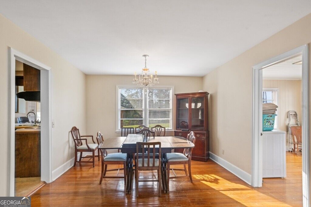 407 Westgreen Road Property Photo 6