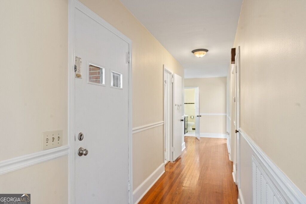 407 Westgreen Road Property Photo 9