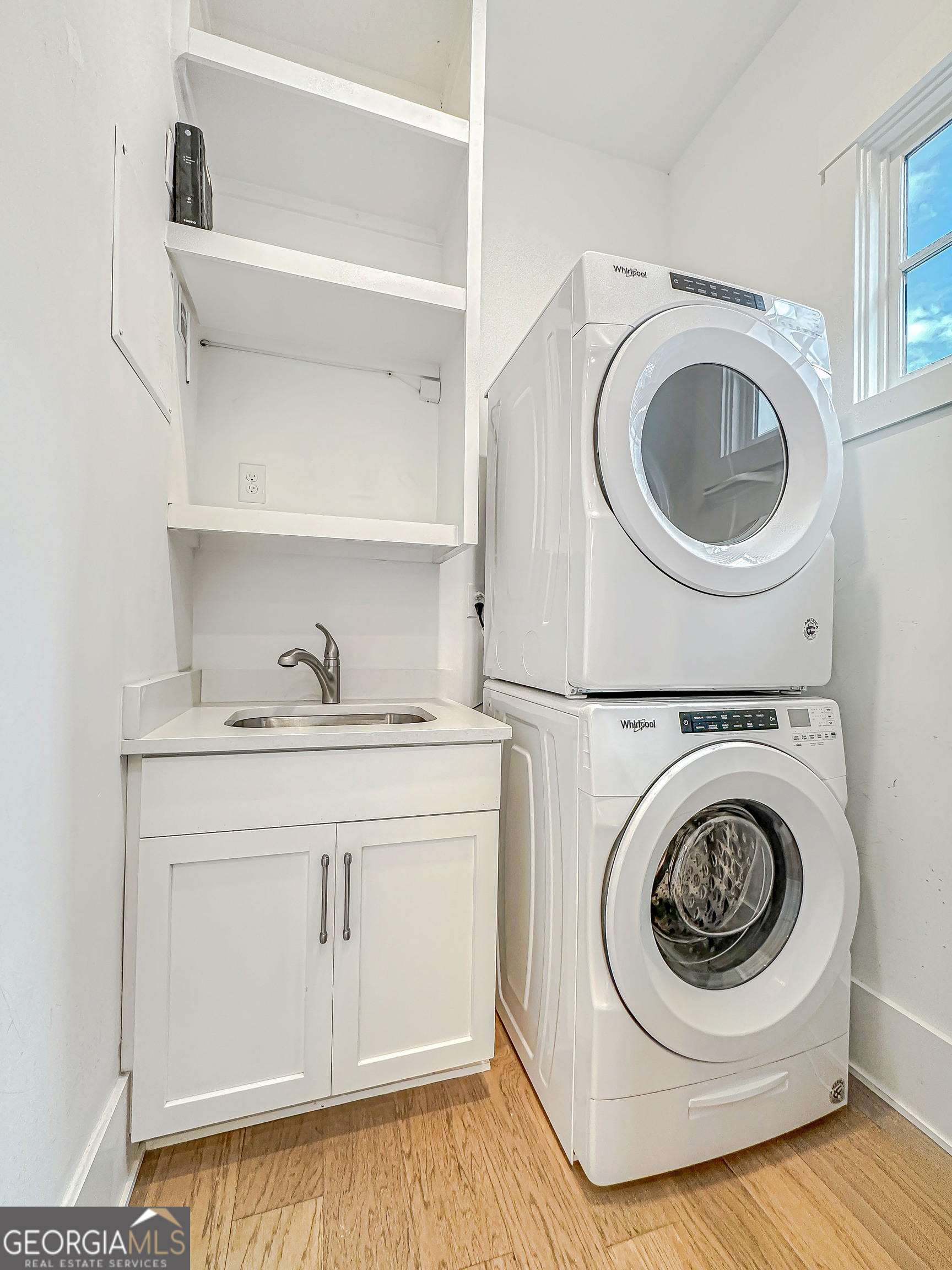 200 Mado Lane Property Photo 10