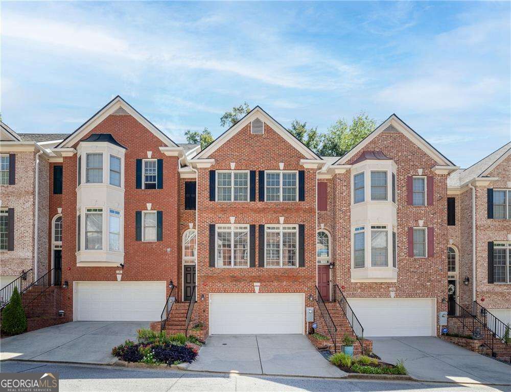 2144 Briarwood Bluff NE