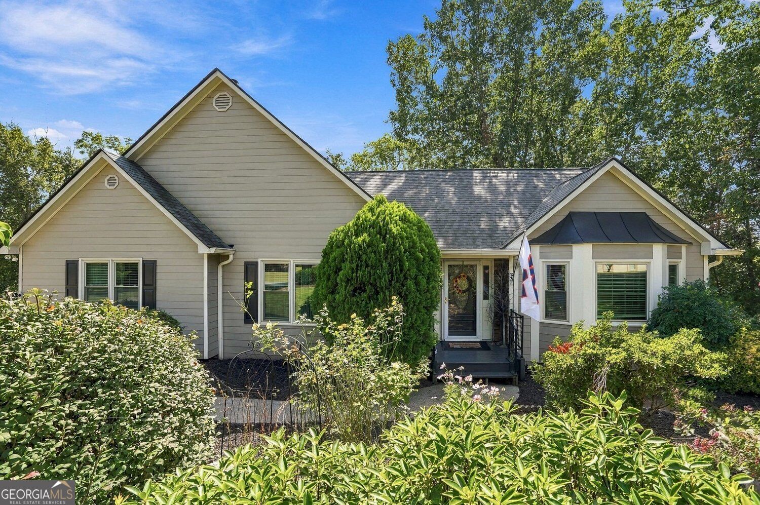 5 Winchester Ridge N Property Photo 2