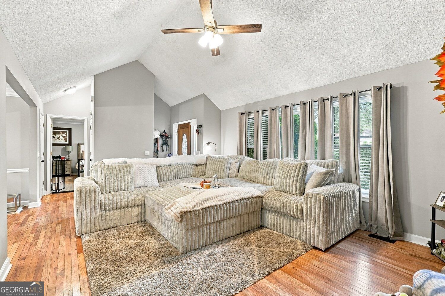 5 Winchester Ridge N Property Photo 6