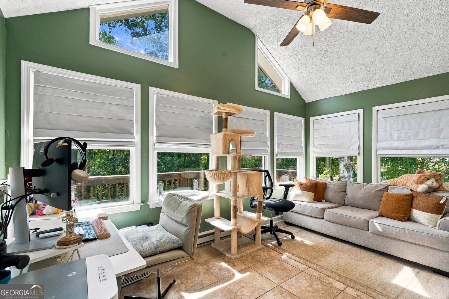 5 Winchester Ridge N Property Photo 38