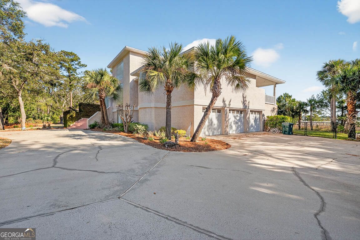 466 Midway Circle Property Photo 8