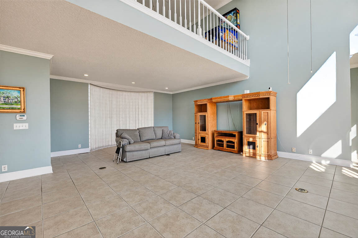 466 Midway Circle Property Photo 12