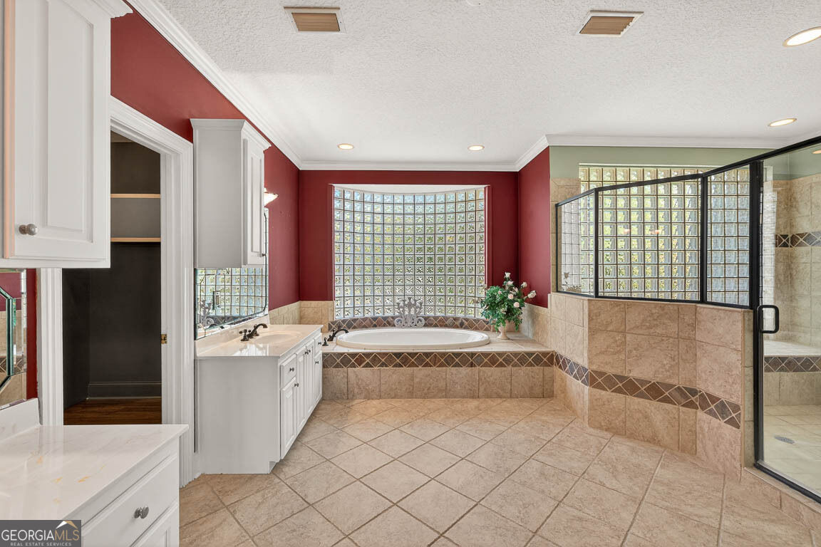 466 Midway Circle Property Photo 31