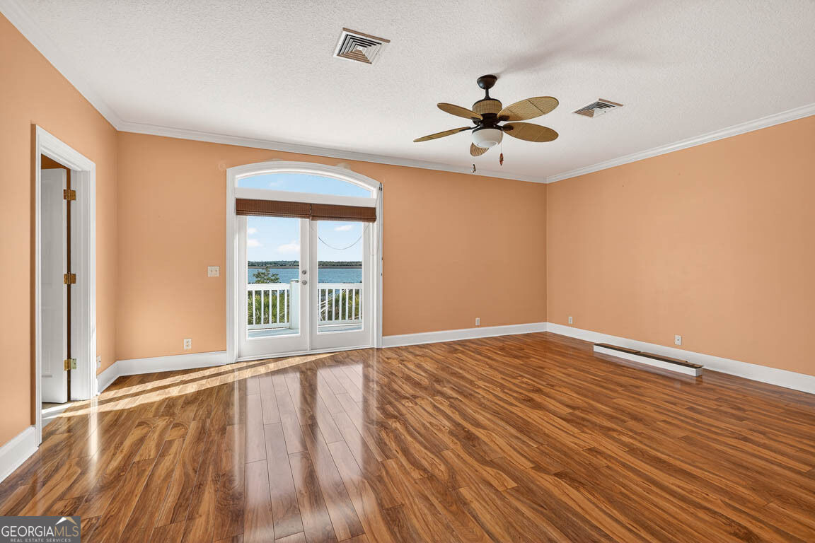 466 Midway Circle Property Photo 37