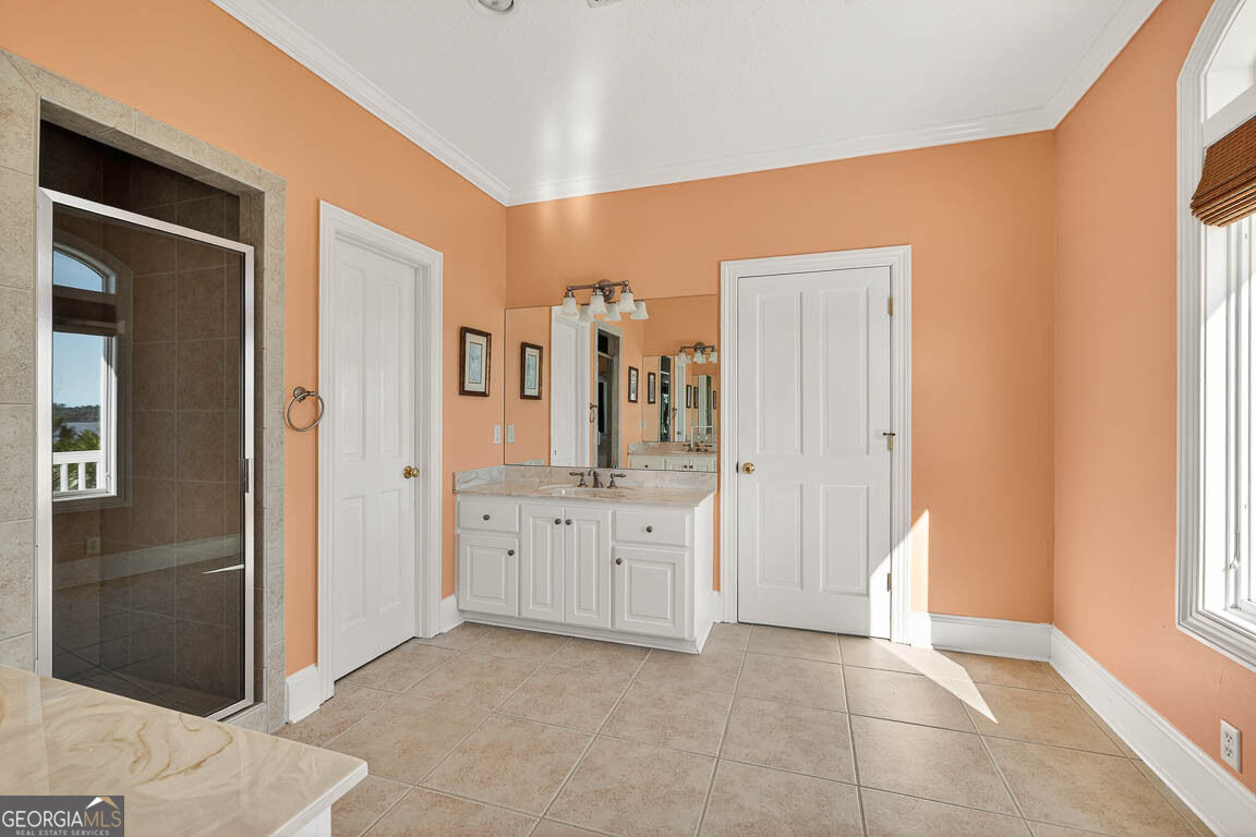 466 Midway Circle Property Photo 39