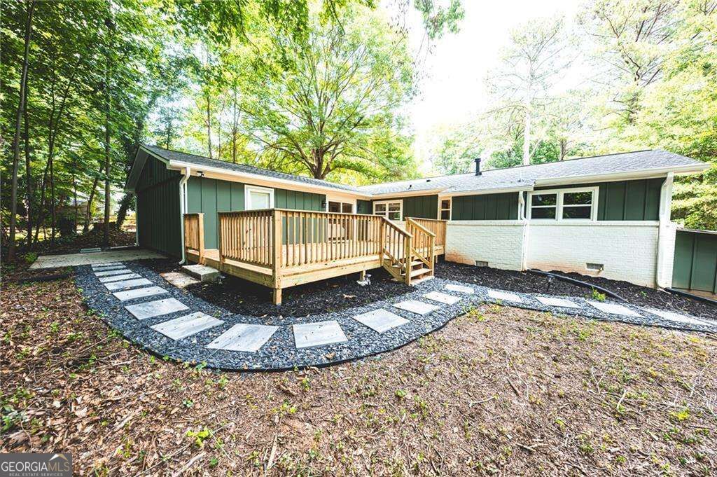 3000 Henderson Mill Road Property Photo 4
