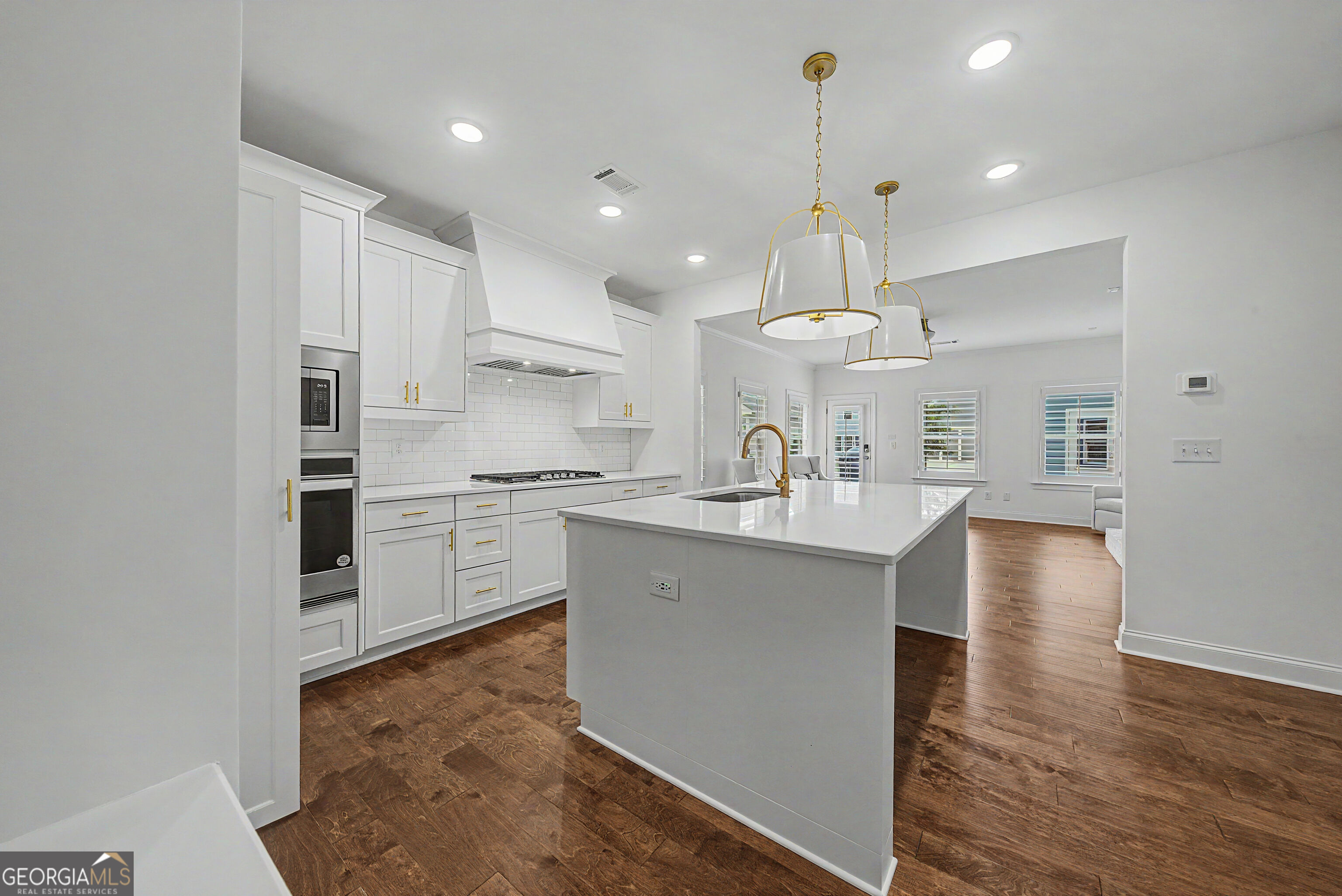 224 Westpark Drive Property Photo 10