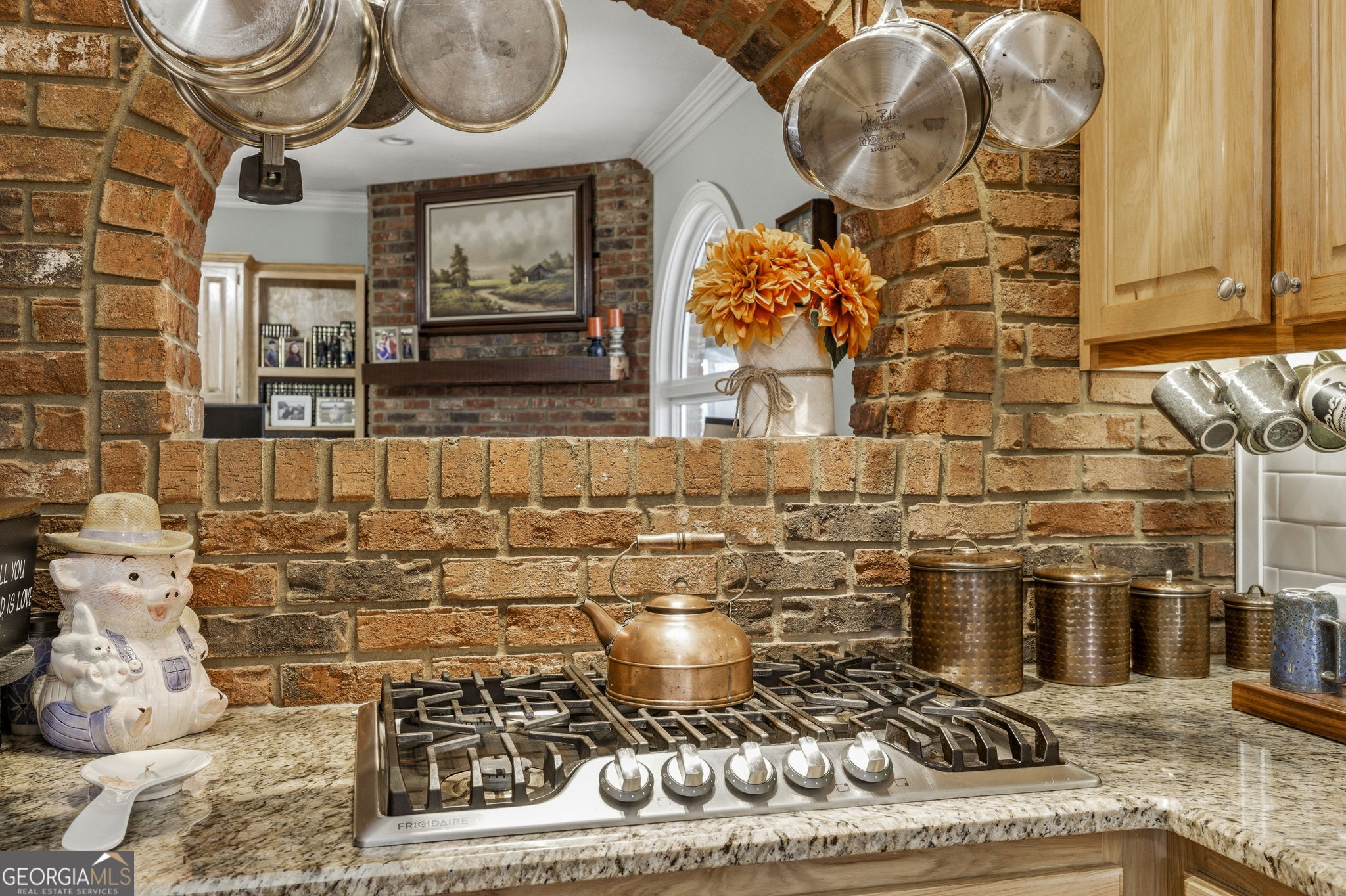 401 Herrin Road Property Photo 17
