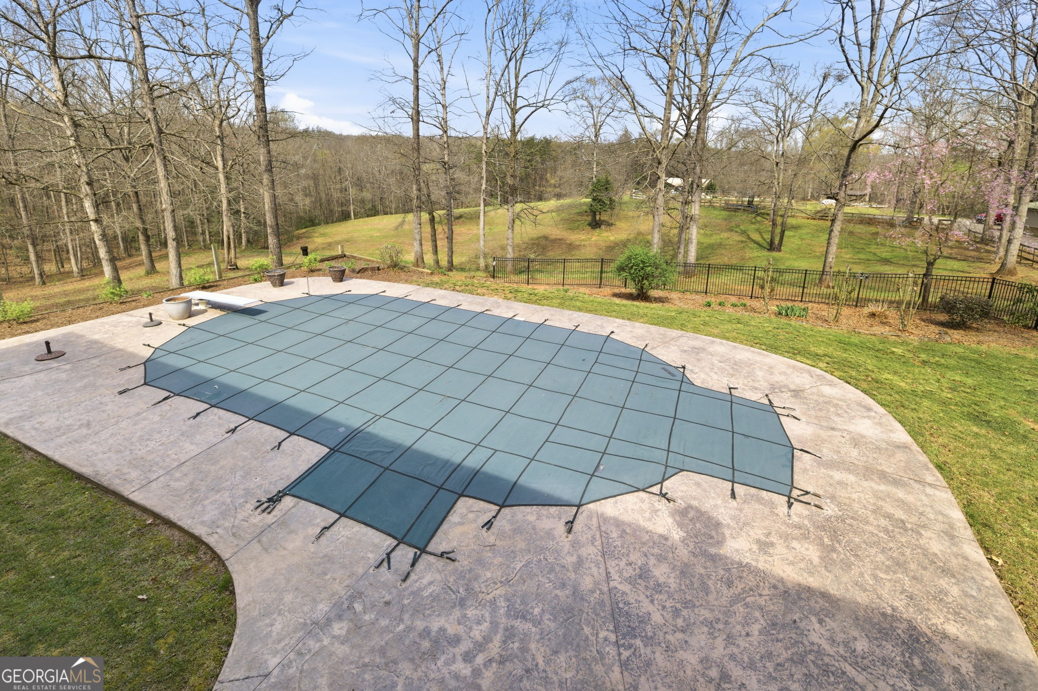 401 Herrin Road Property Photo 42