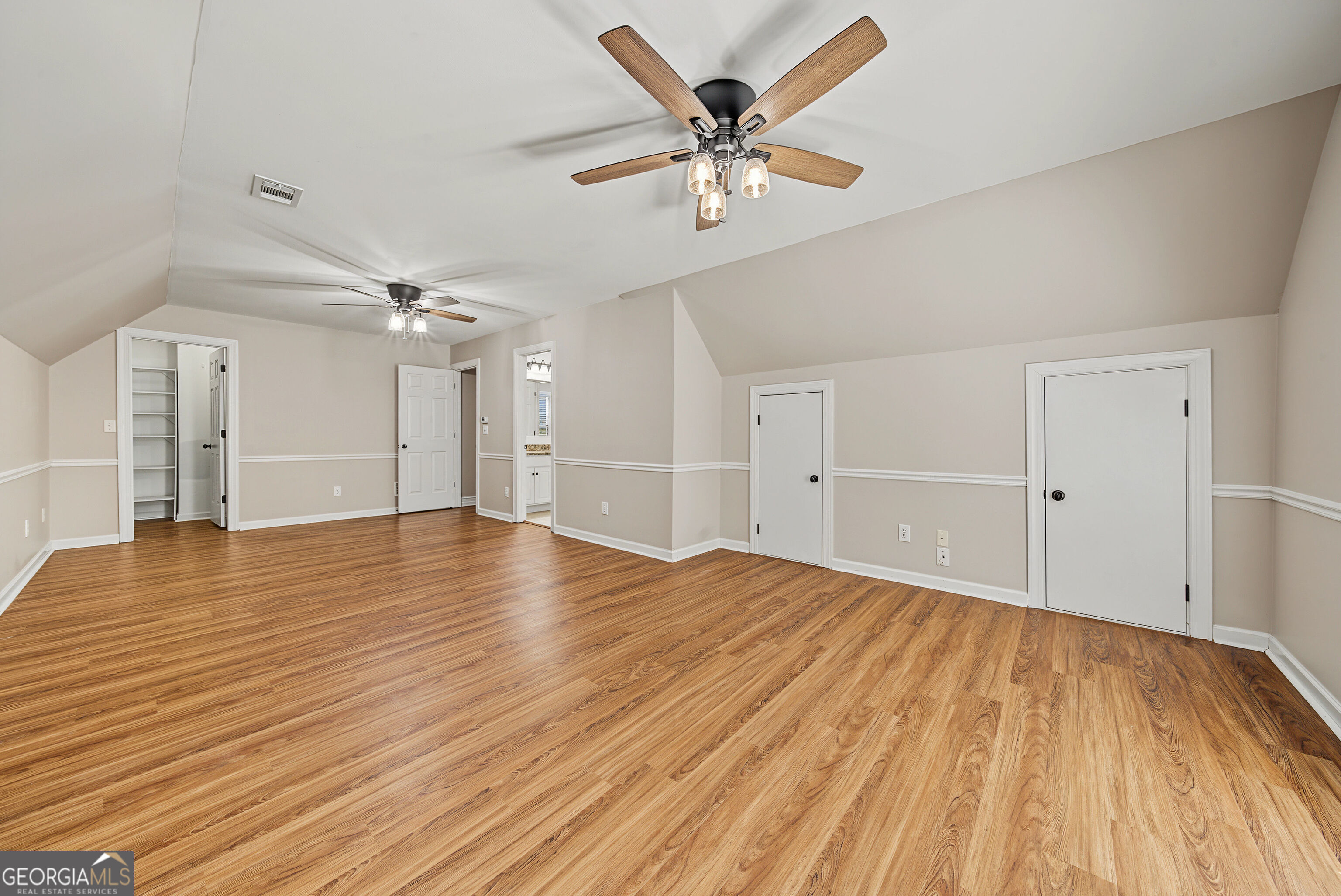 403 Henredon Hill Property Photo 55