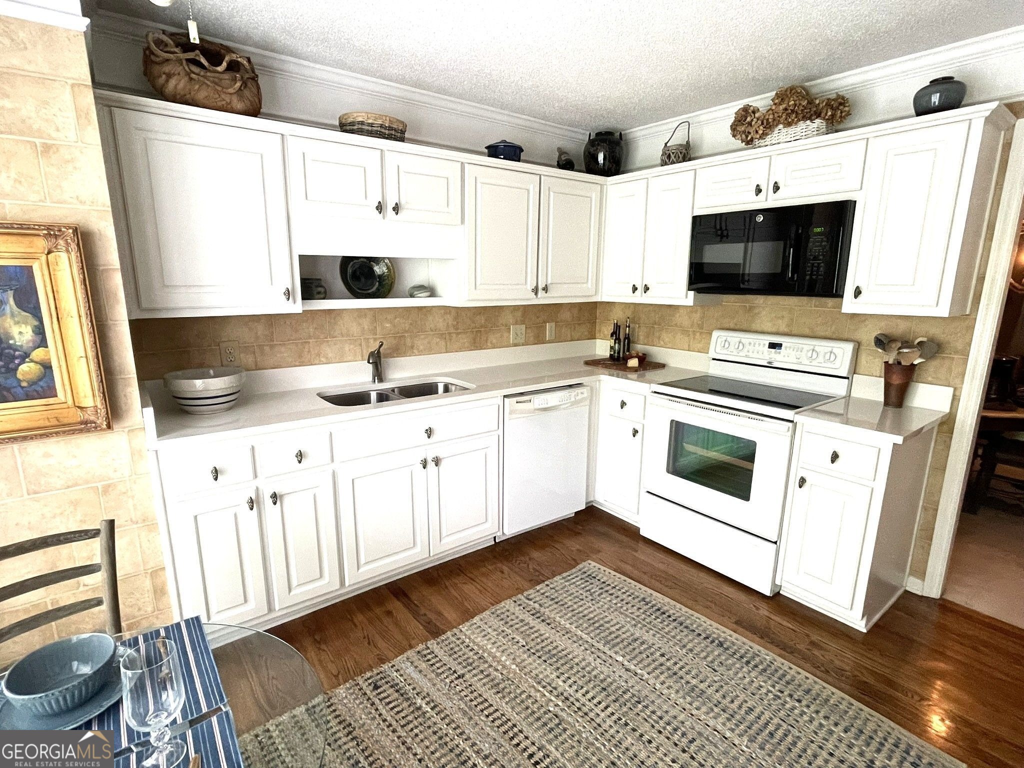 3901 Meeting Street Property Photo 4