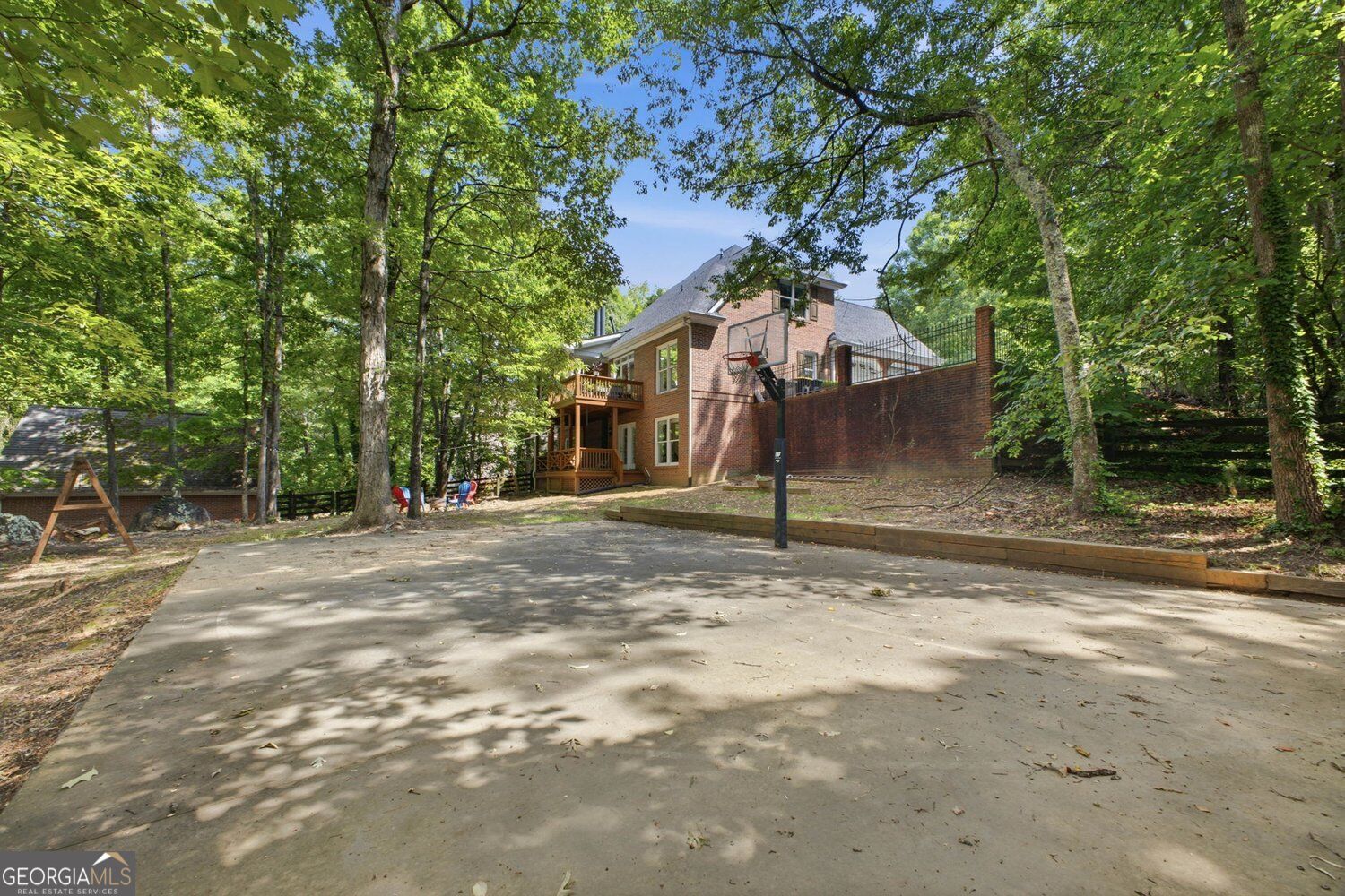 11 Breckenridge Road Se Property Photo 4