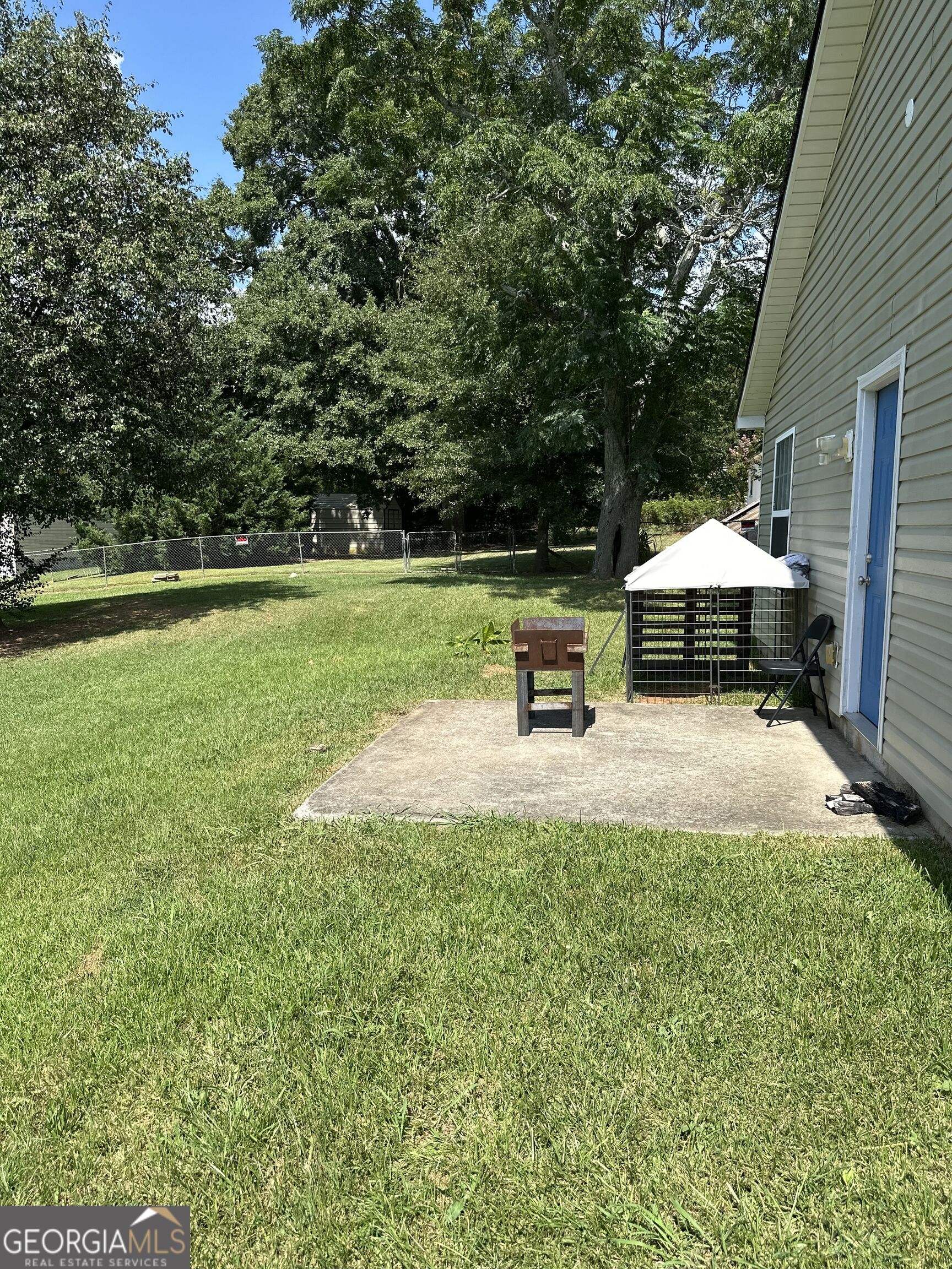 127 3rd Street Property Photo 22