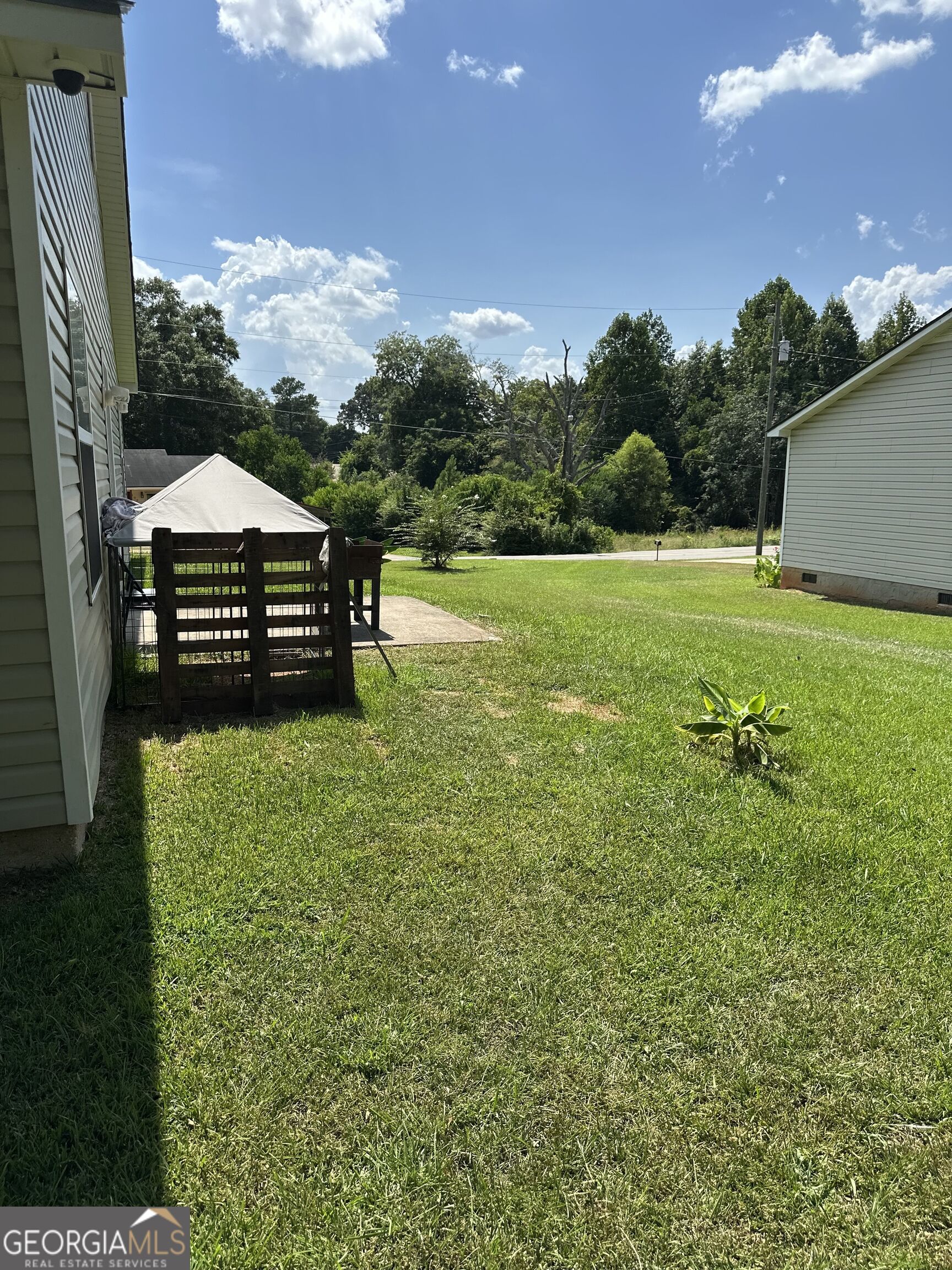 127 3rd Street Property Photo 24