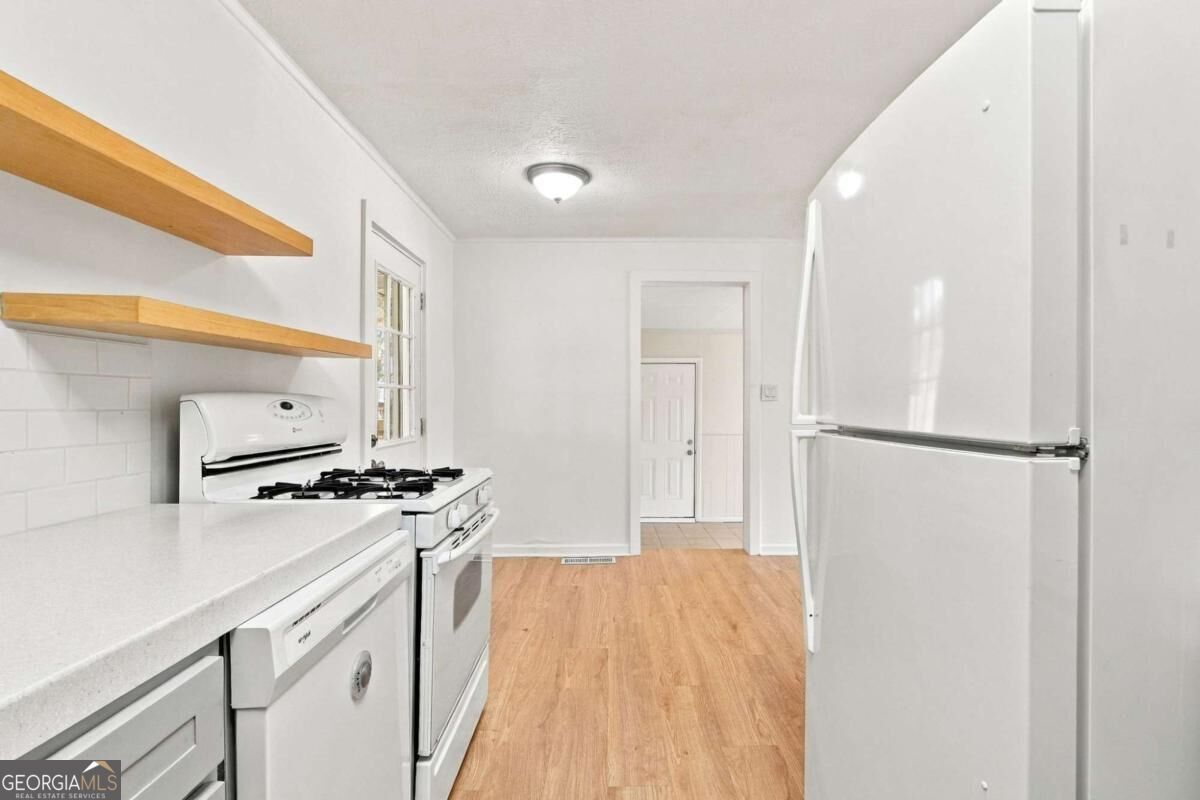 179 Long Drive Sw Property Photo 10