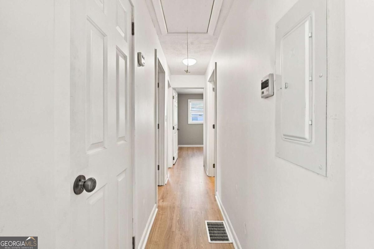 179 Long Drive Sw Property Photo 15