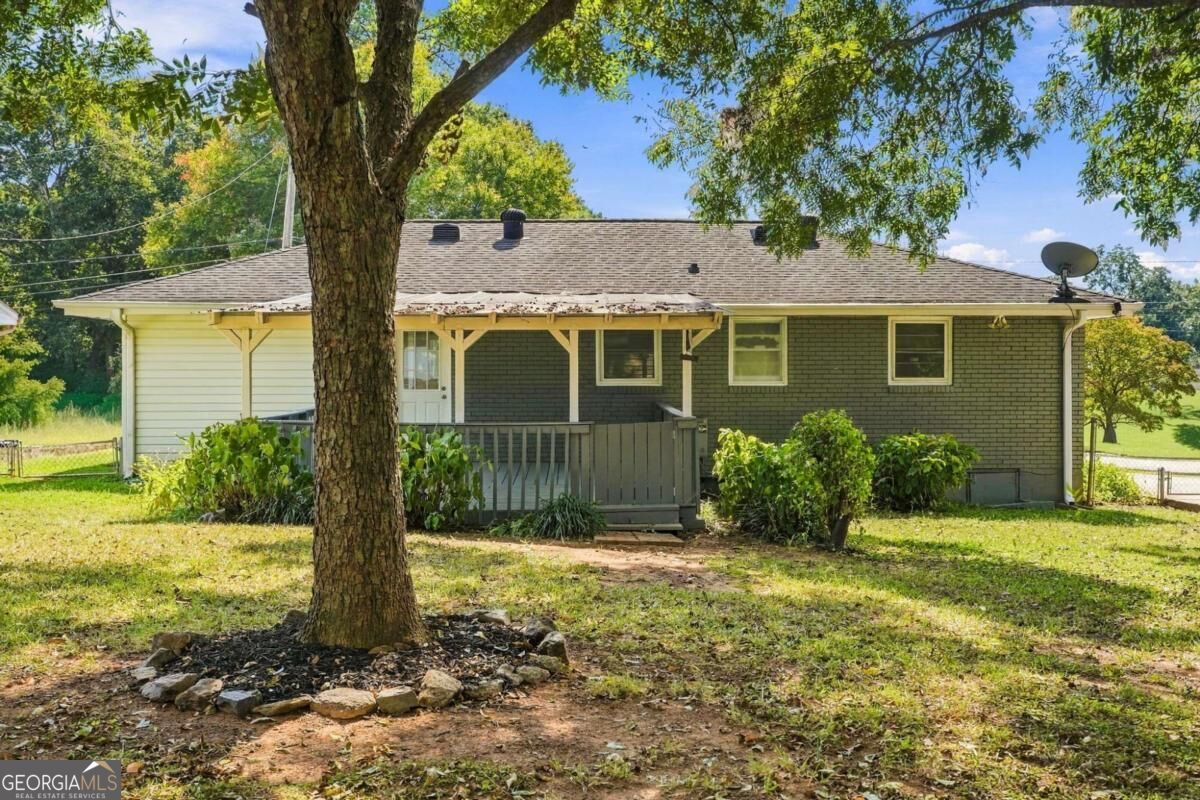 179 Long Drive Sw Property Photo 26