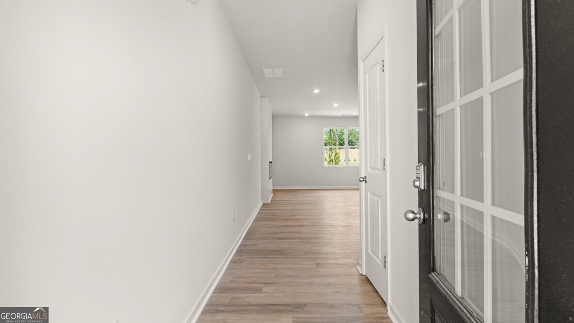1814 Meadow Green Circle Property Photo 2