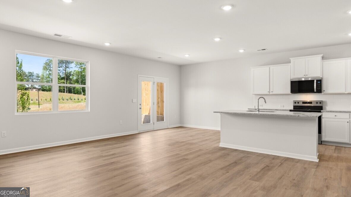 1814 Meadow Green Circle Property Photo 4