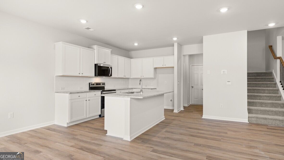 1814 Meadow Green Circle Property Photo 6