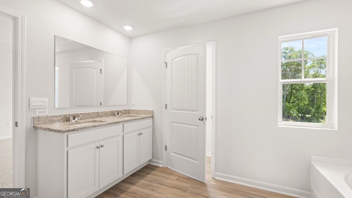 1806 Meadow Green Circle Property Photo 19