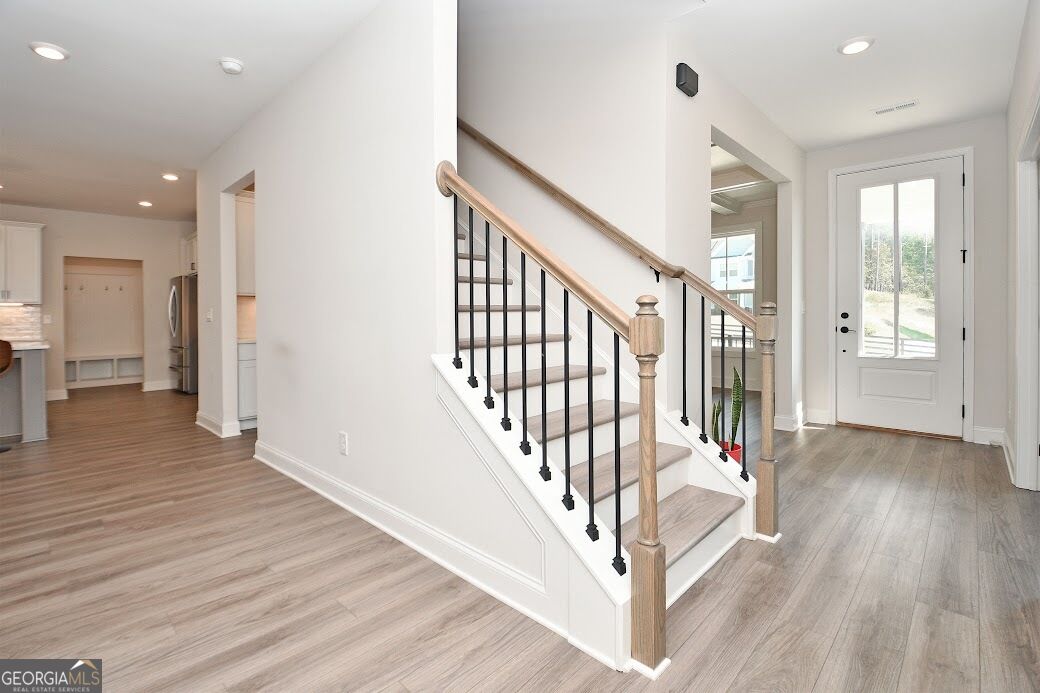 93 Riverwalk Manor Drive Property Photo 13