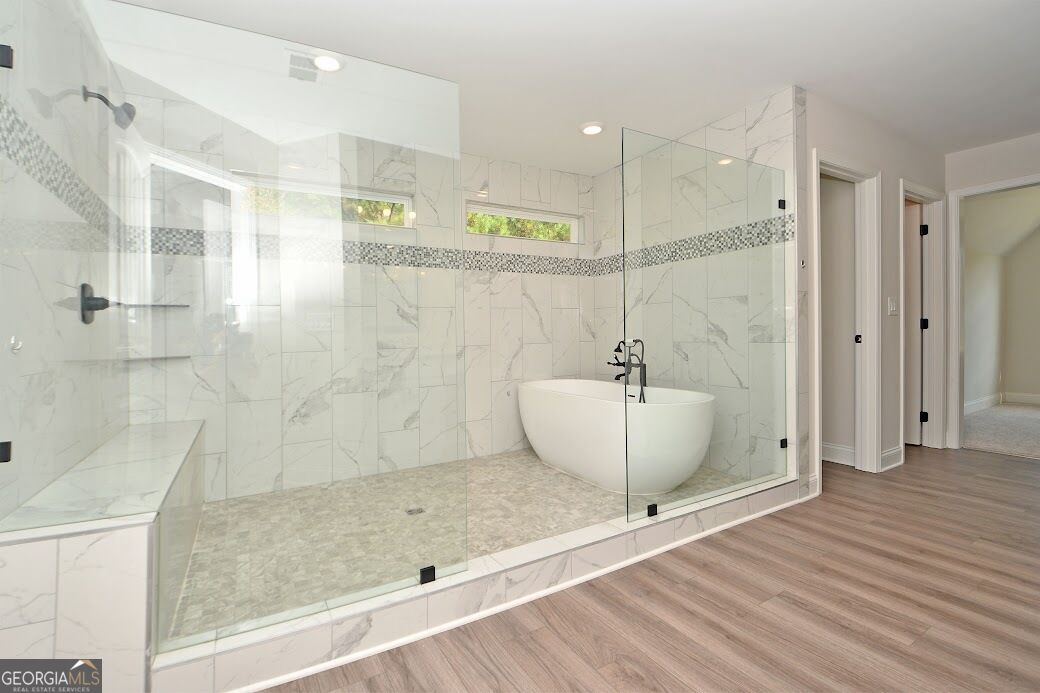 93 Riverwalk Manor Drive Property Photo 31