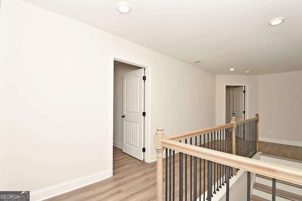 93 Riverwalk Manor Drive Property Photo 49