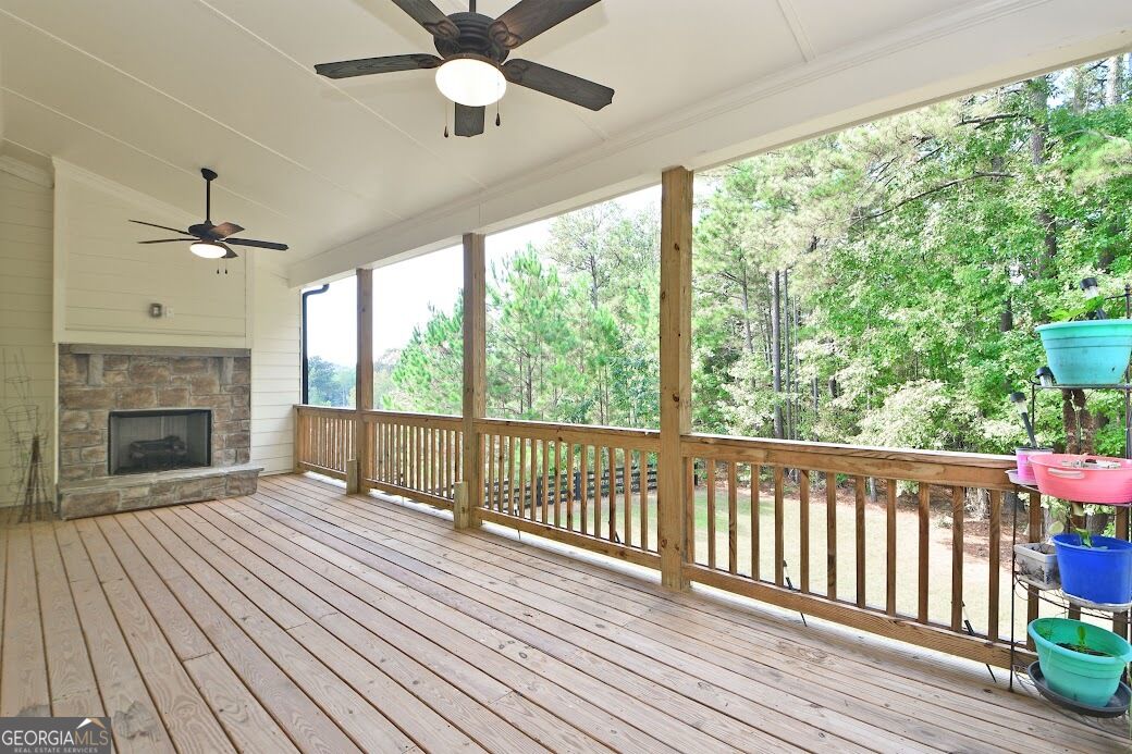 93 Riverwalk Manor Drive Property Photo 57